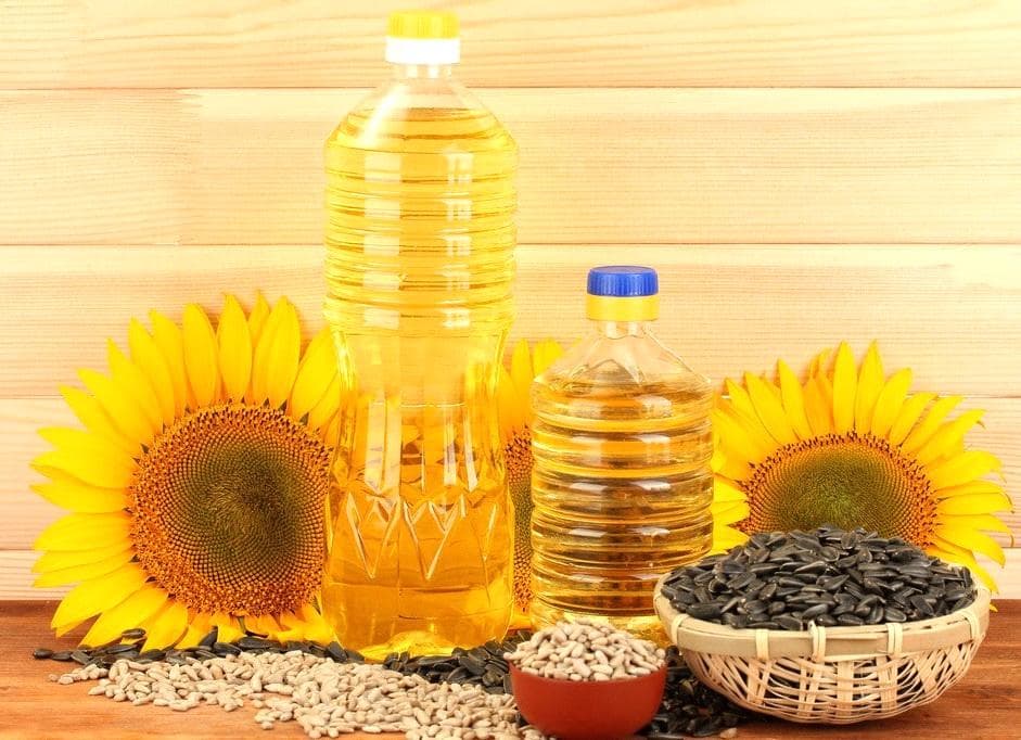 100_ Pure Refined Sunflower Oil Available at affordable pric